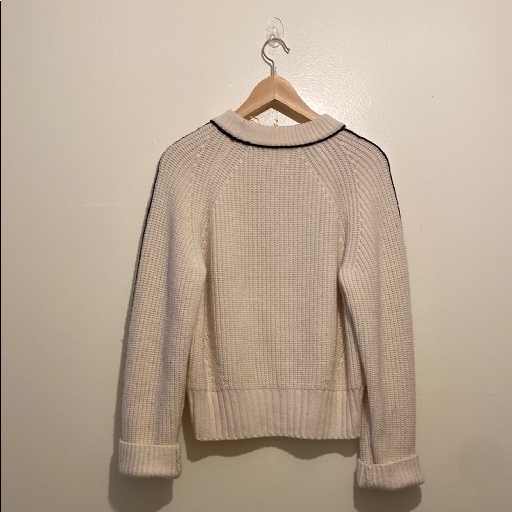 H&M Cozy Cream Sweater. Size XS - Picture 3 of 7